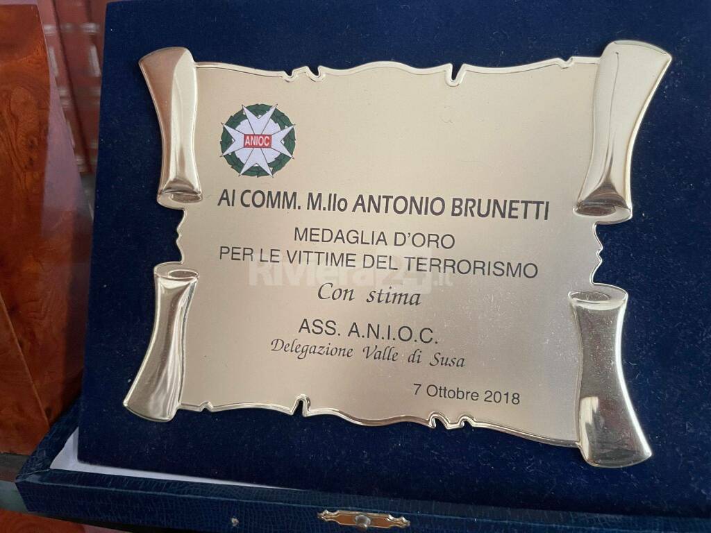 Imperia, il maresciallo dei carabinieri Antonio Brunetti apre la cerimonia per ricordare il generale Carlo Alberto dalla Chiesa a Roma