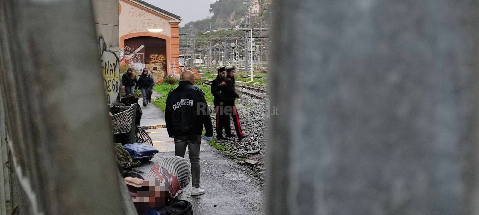 Sgombero migranti in stazione, si fermano i treni da e per Ventimiglia