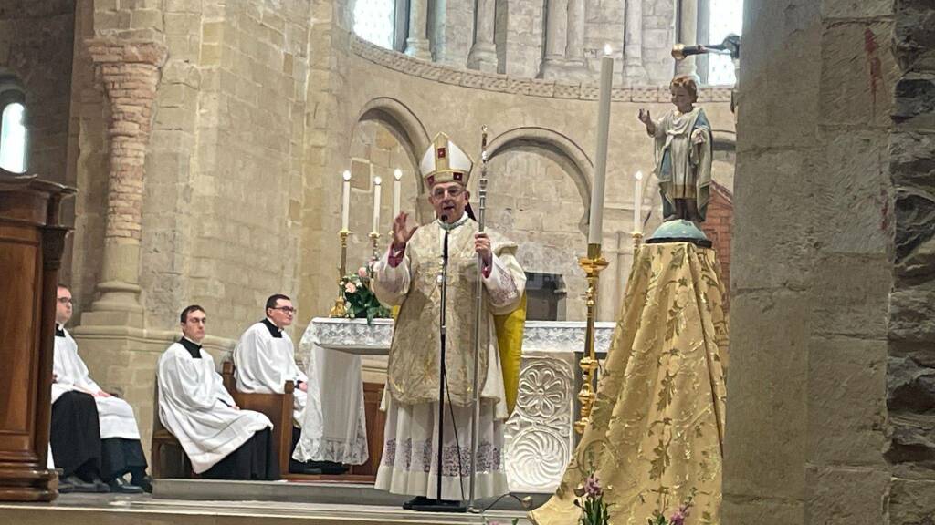 Ventimiglia, l’appello del vescovo Suetta ai nonni del piccolo Ryan: «Pentitevi»