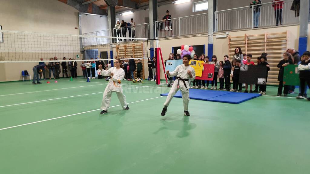 Pieve di Teco, inaugurata la palestra comunale, il sindaco: «Punto di riferimento per la Valle»