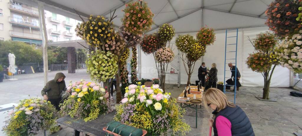 Ultimi preparativi per “Sanremoinfiore, omaggio a Italo Calvino”. Il sopralluogo di Palazzo Bellevue