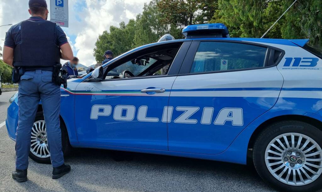 Violenta aggressione a coltellate, giovane arrestato per tentato omicidio