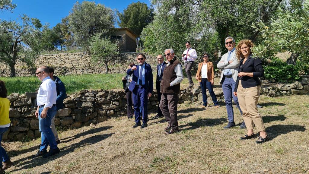 Inaugurata la nuova serra sperimentale per gli studenti di agraria dell’istituto Ruffini