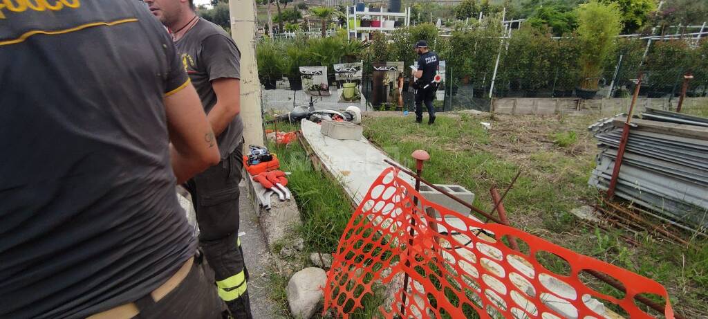 Sanremo, precipita con lo scooter in un canale: grave un uomo