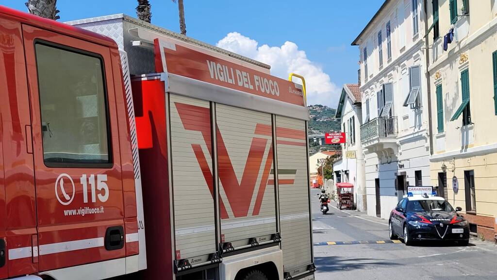 Imperia, incendio in un appartamento a borgo Prino