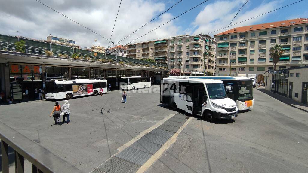 Riviera Trasporti, Sanremo al Centro: «Nessuna dimenticanza dall’amministrazione Biancheri»