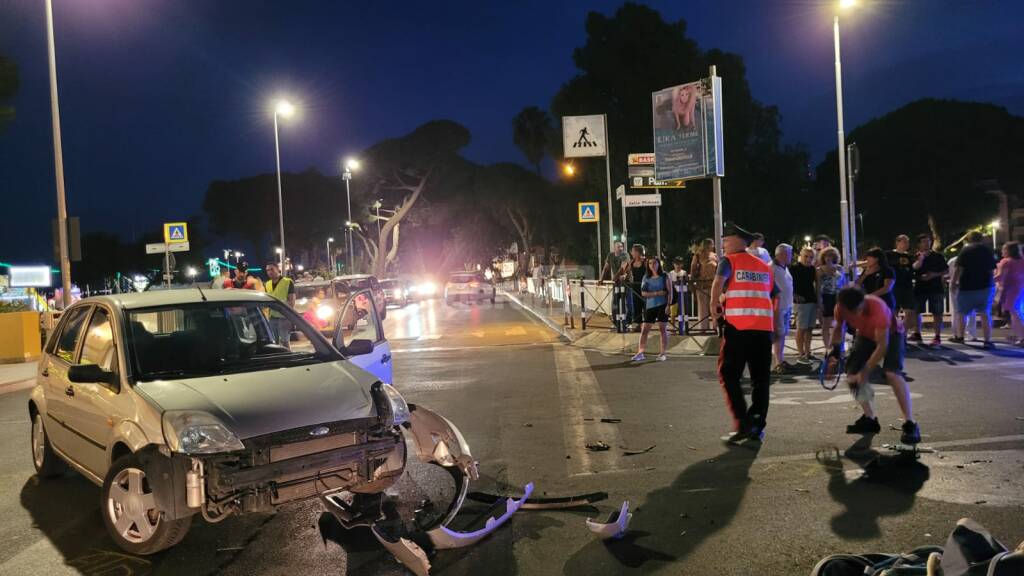 scontro auto moto diano marina