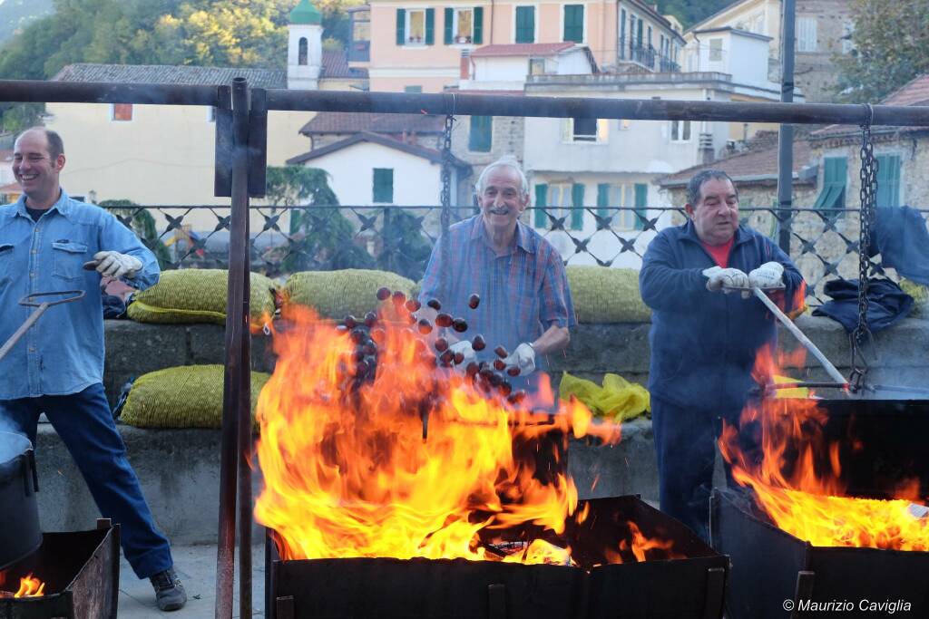 “Festa de Rustìe”, il 29 ottobre a Ceriana torna la sagra della Castagna