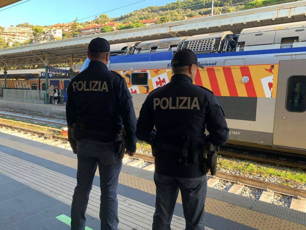 riviera24 - polizia ferroviaria