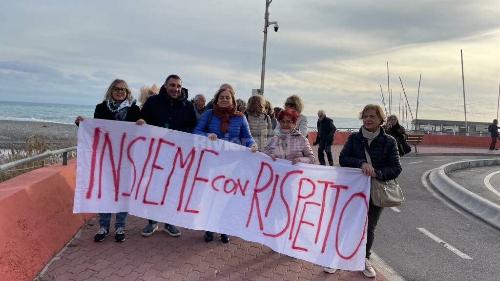 Una camminata da Ventimiglia a Bordighera per dire basta alla violenza di genere