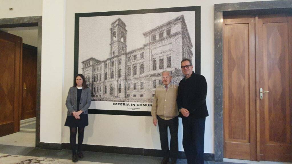 Imperia, svelato l'affresco fotografico di Settimio Benedusi con i volti degli imperiesi