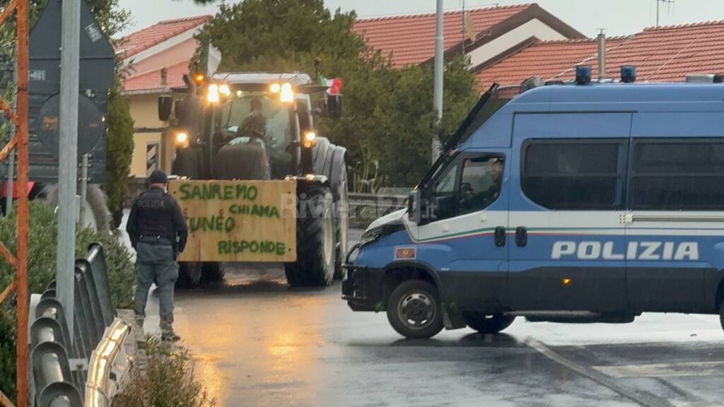 La protesta degli agricoltori a Sanremo si allarga