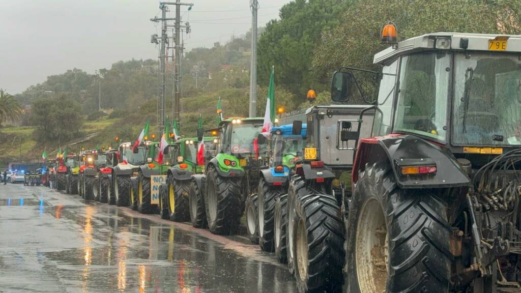 Protesta trattori sanremo