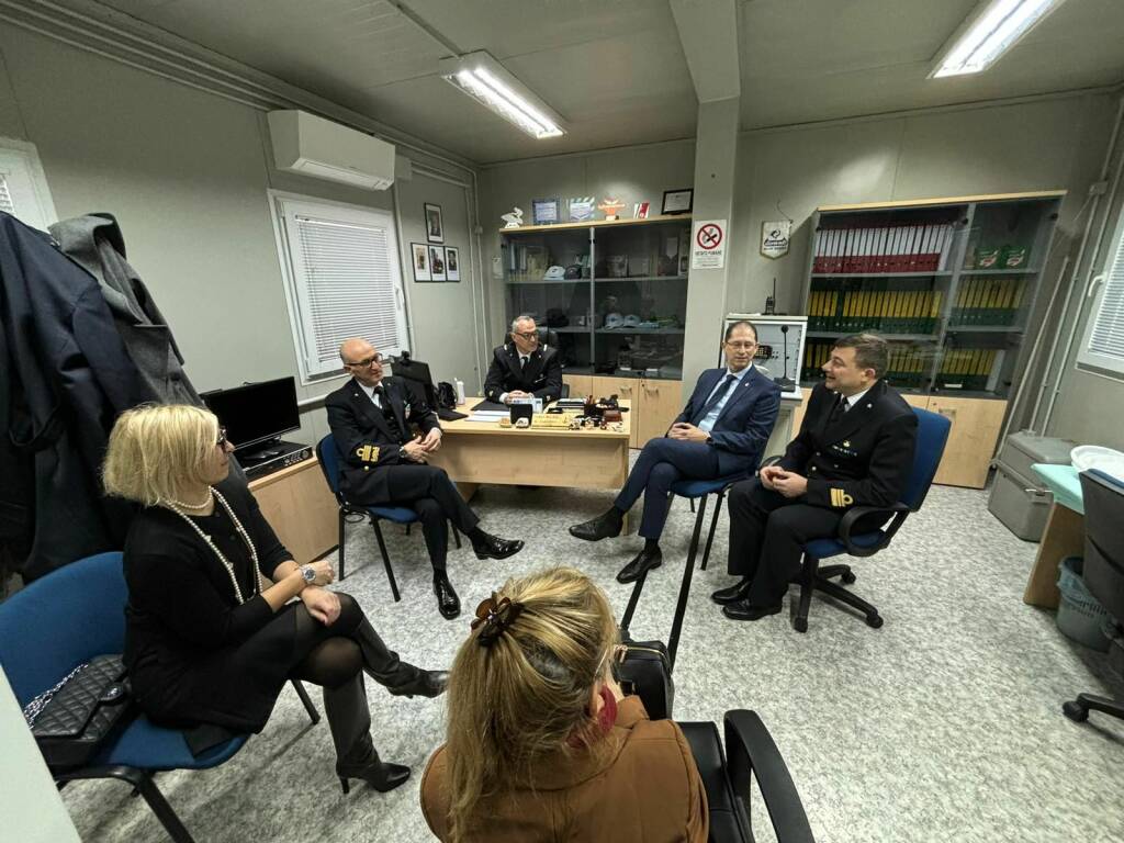 L’ammiraglio Carlone incontra il Sindaco di Diano Marina