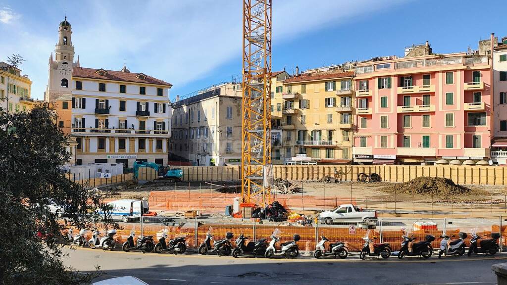 Lavori nuovo parcheggio, Confesercenti: «Non dimenticatevi di piazza Eroi»