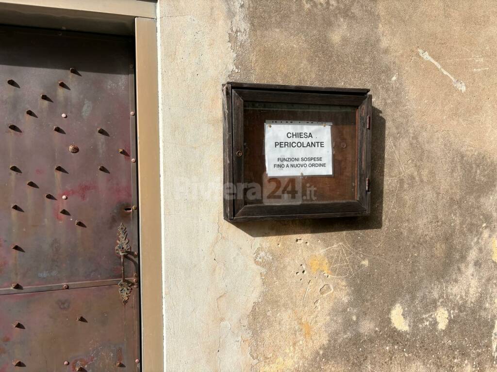 Lingueglietta chiesa crollata