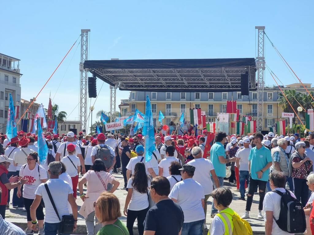 Il sangue è vita, oltre 2mila persone al corteo di Fidas a Sanremo