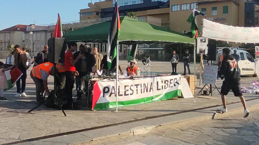 Sanremo, la comunità scende in piazza pro Palestina