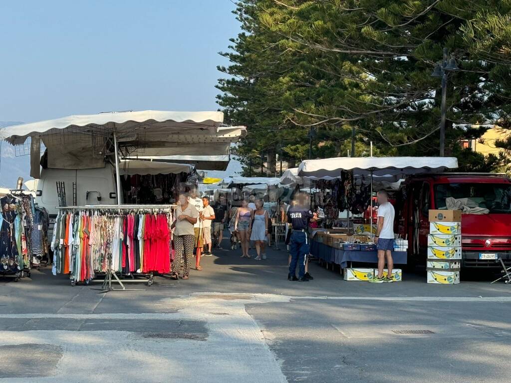 bordighera mercato ambulante