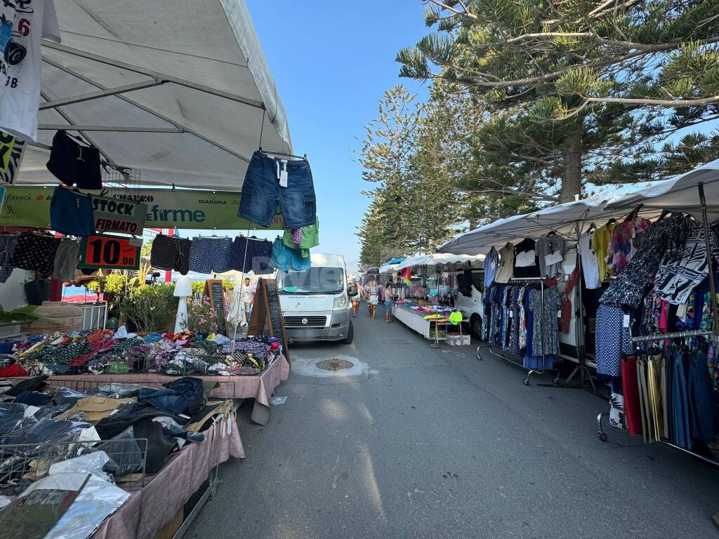 bordighera mercato ambulante