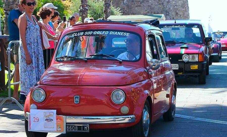 Raduno “Fiat 500 e derivate”, l’undicesima edizione in arrivo a San Bartolomeo al Mare