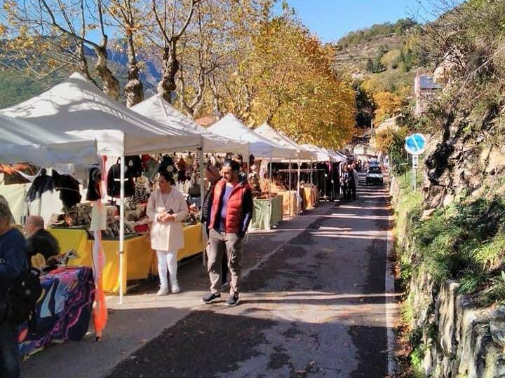 Mercatino di Halloween a Triora, dimezzato il canone d’iscrizione per le bancarelle