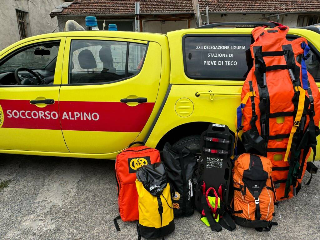 soccorso alpino pieve di teco