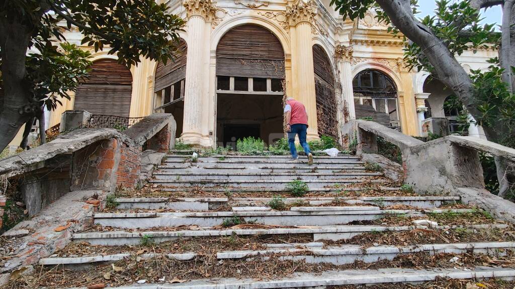 Sopralluogo del sindaco Cimiotti a Villa Sultana