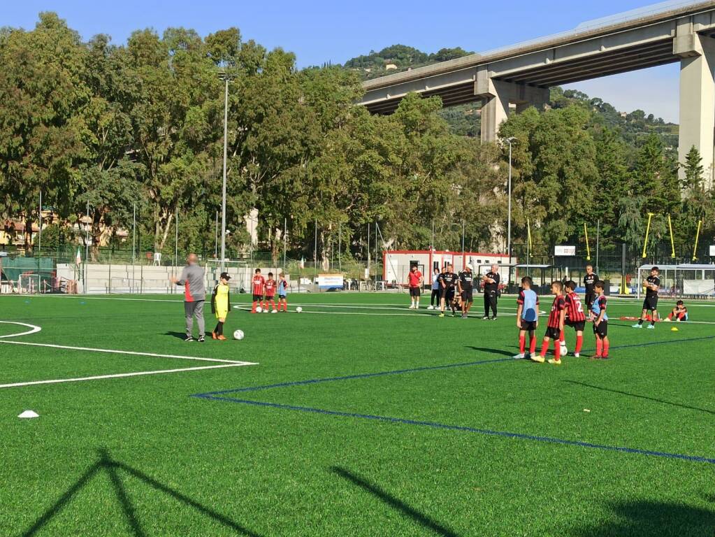 Prima visita ufficiale dell’AC Milan alla Polisportiva Vallecrosia Academy