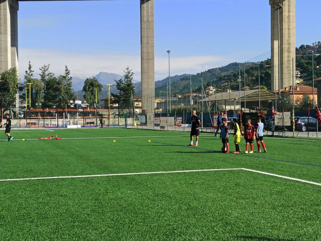 visita AC Milan Polisportiva Vallecrosia Academy